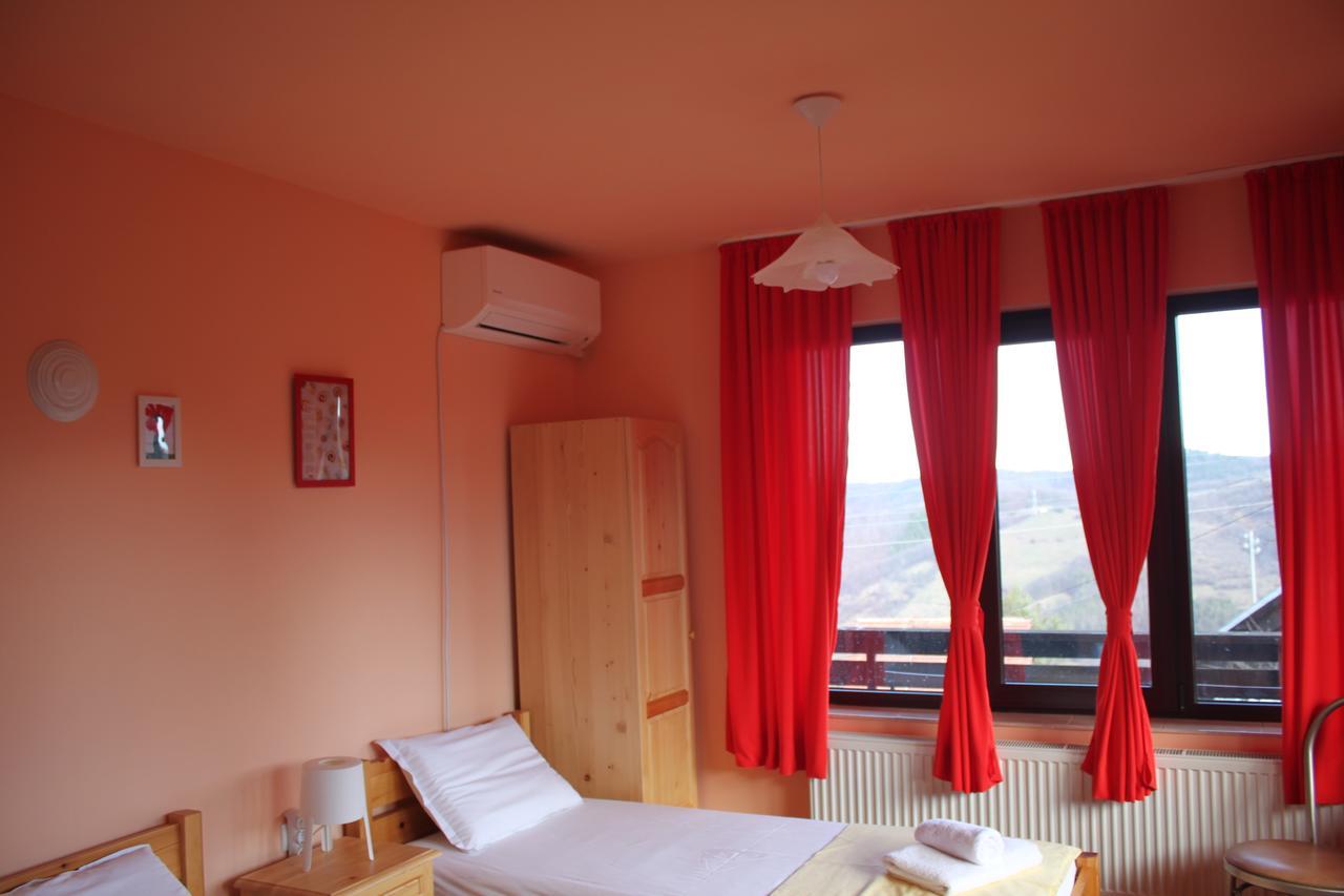 Guest House Daskalov Chervena Lokva Εξωτερικό φωτογραφία